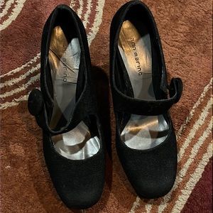 Black high heel shoes